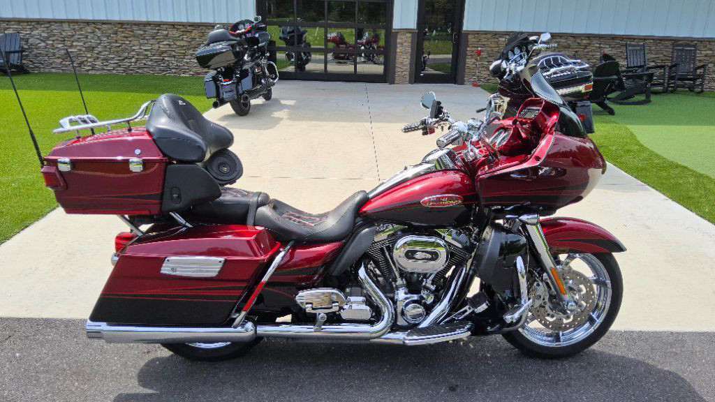 CVO™ Road Glide® Ultra