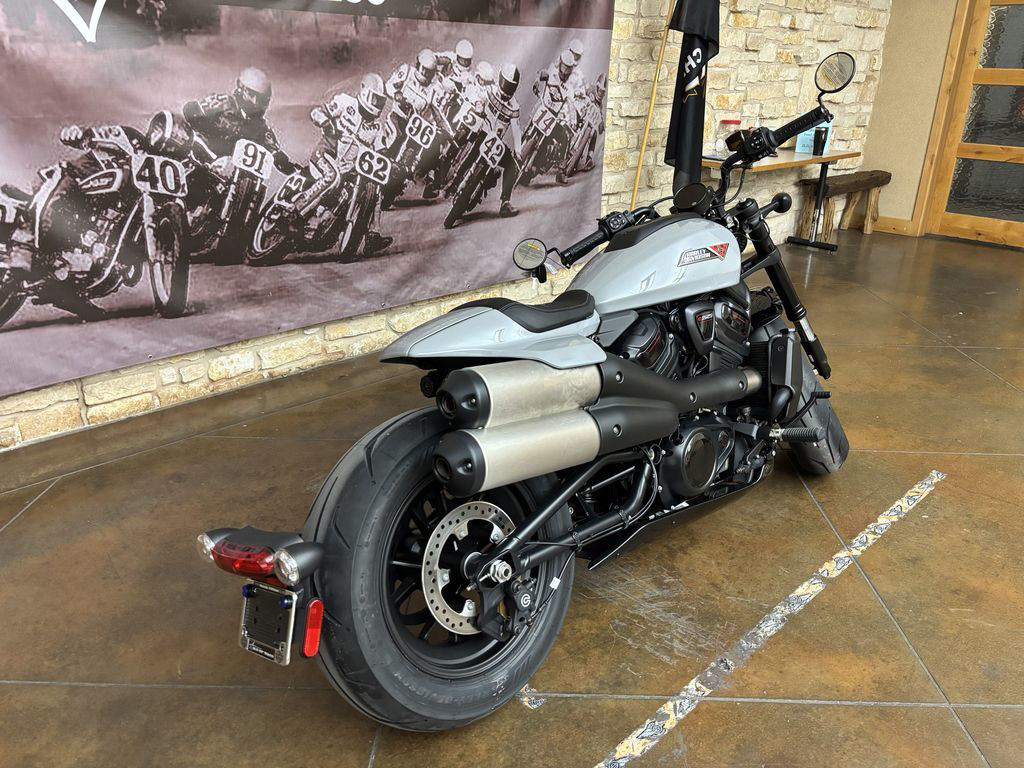 Sportster® S