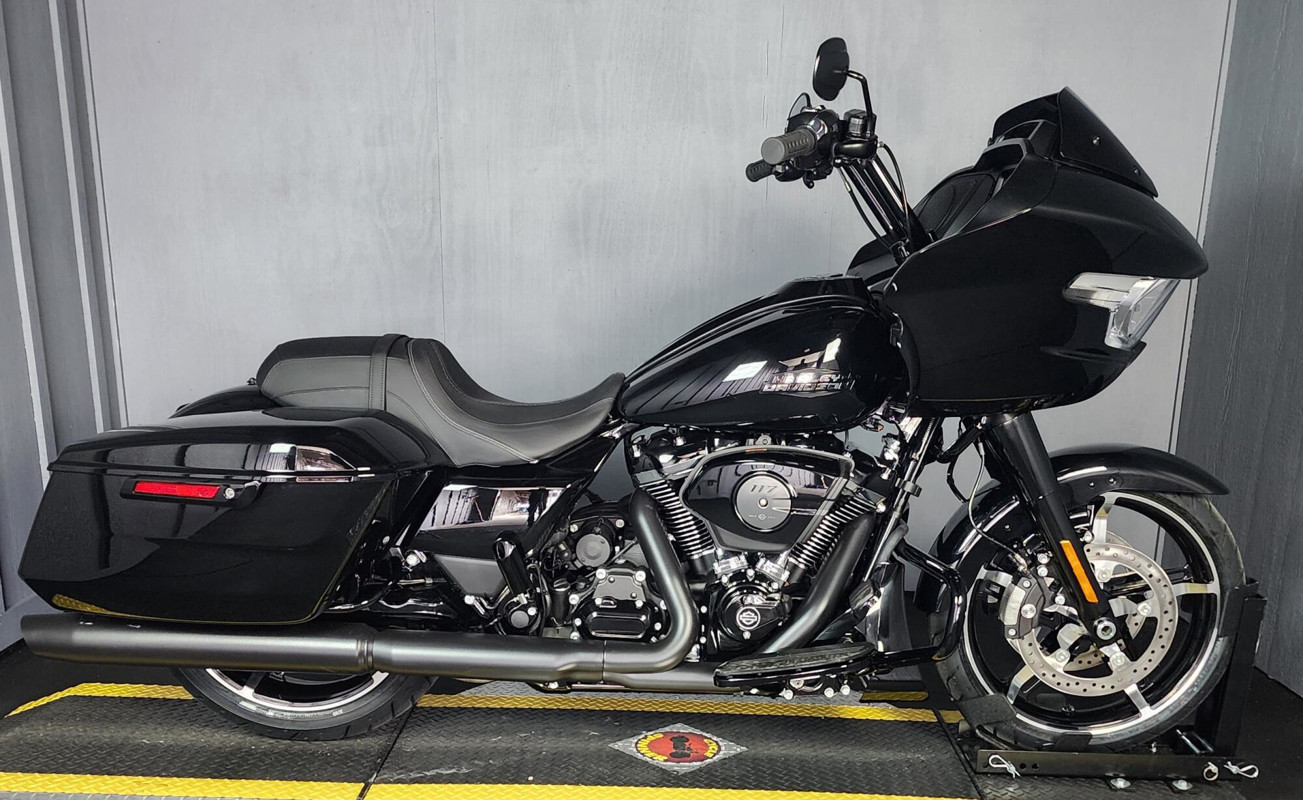 Road Glide®
