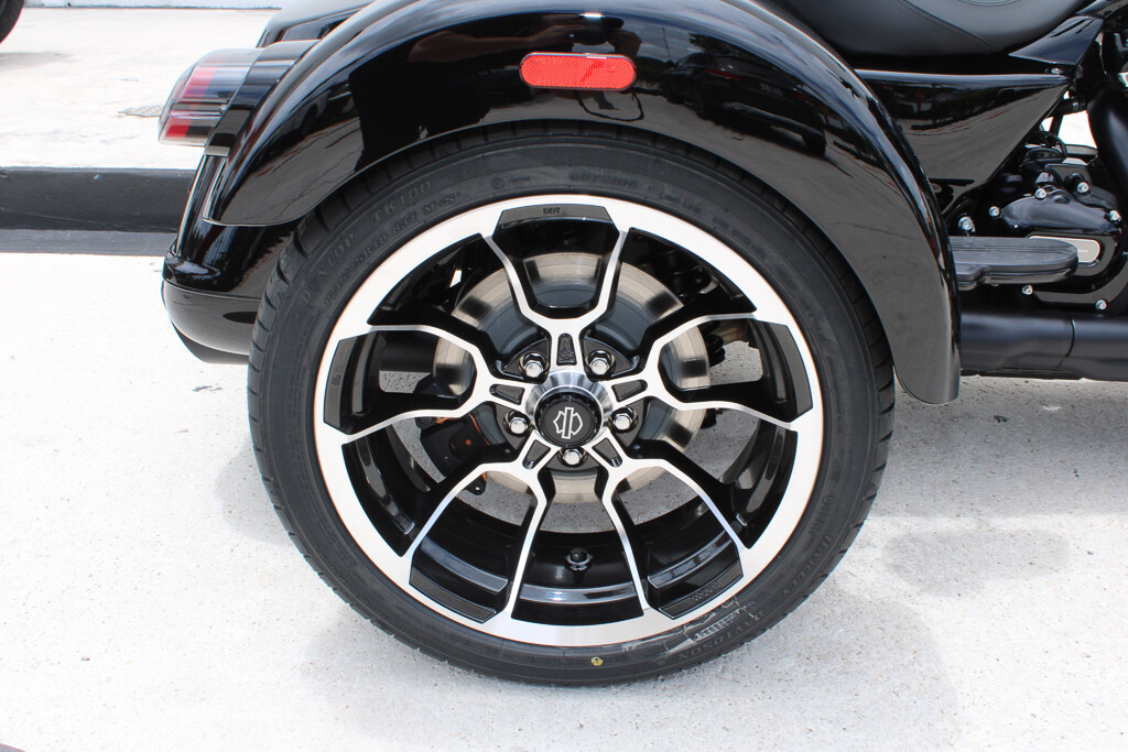 Road Glide® 3