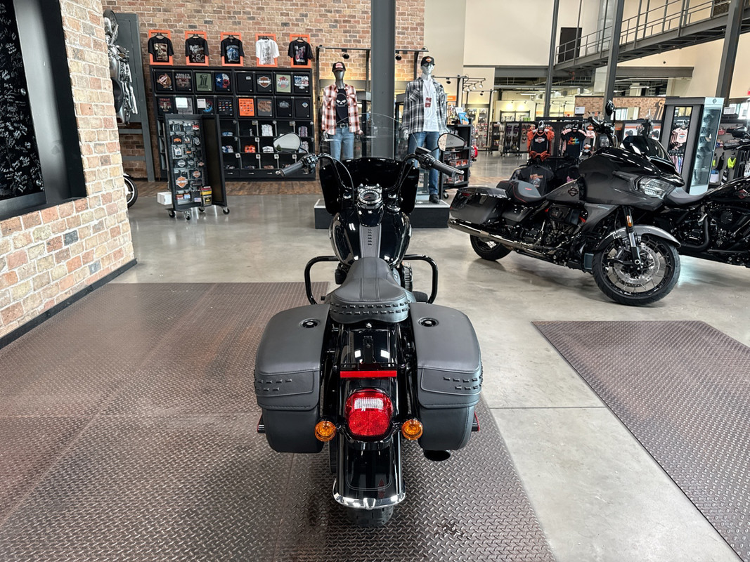 Heritage Classic 114