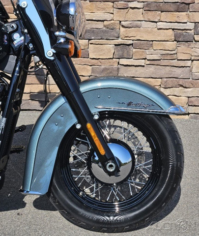 Softail® Heritage Classic 114
