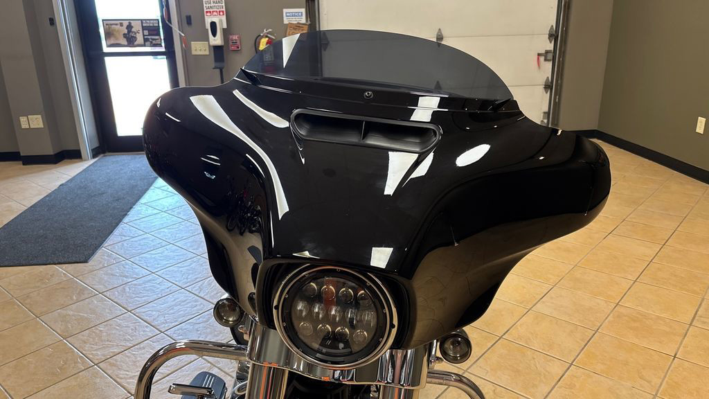Street Glide®
