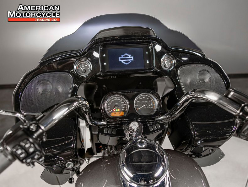 Road Glide® 3
