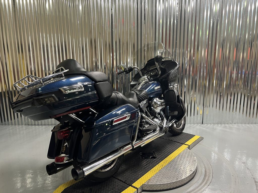 Road Glide® Ultra