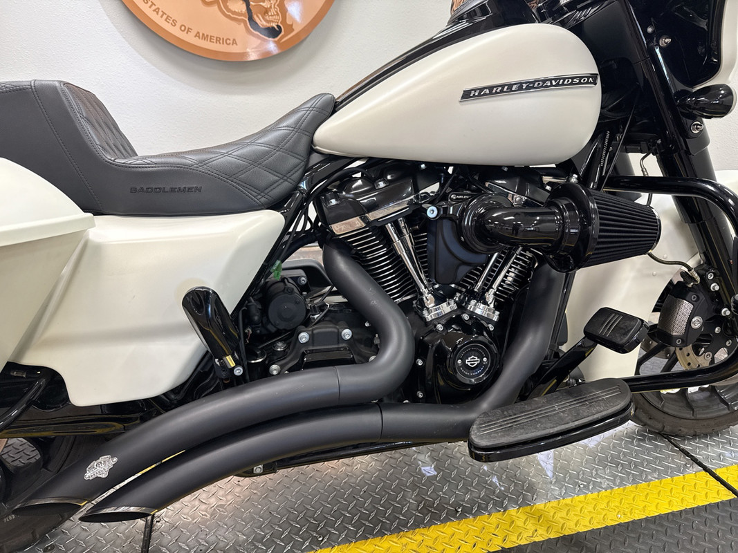 Street Glide® Special