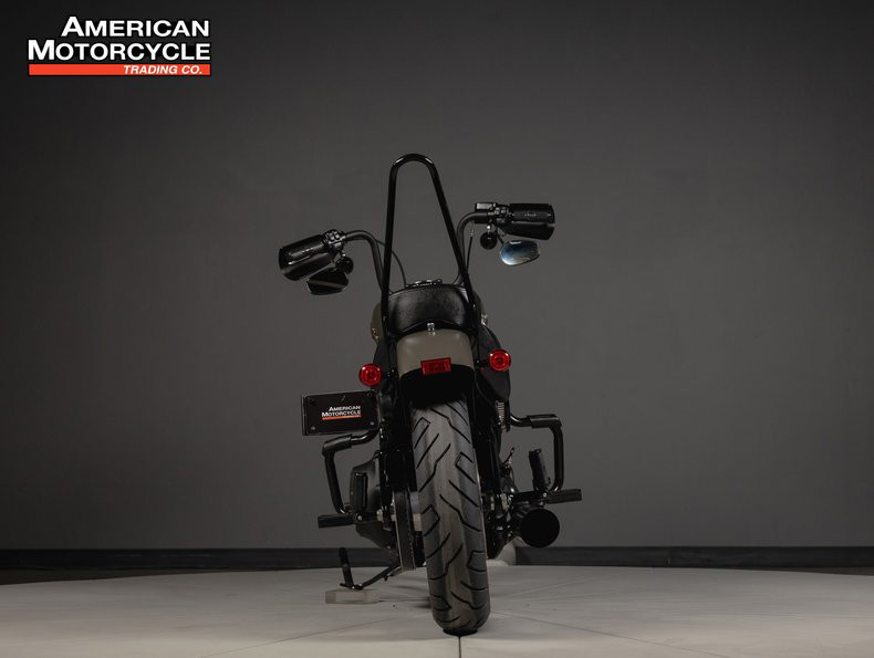 Softail® Street Bob®