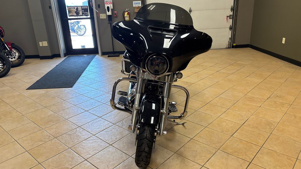Street Glide®