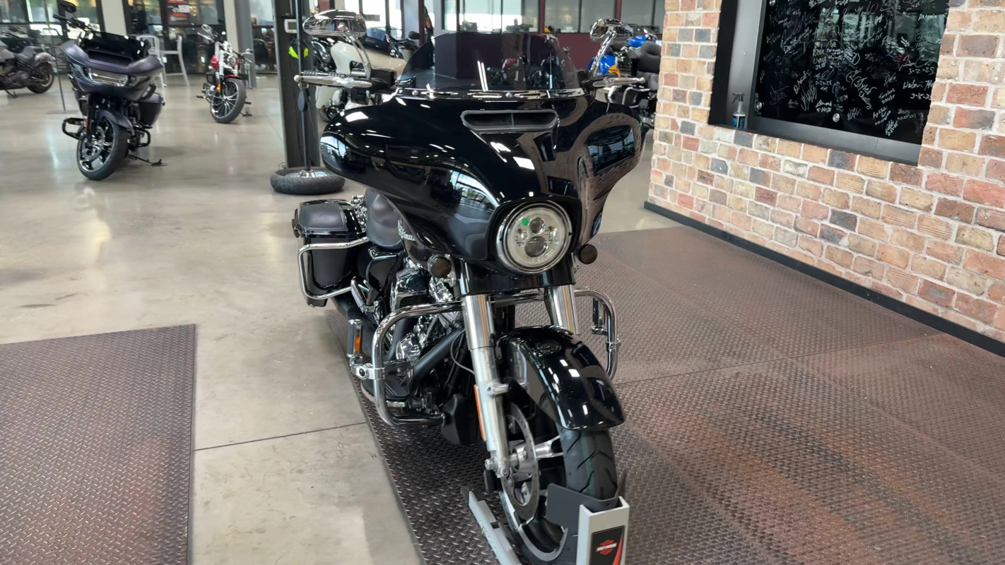 Street Glide® Special