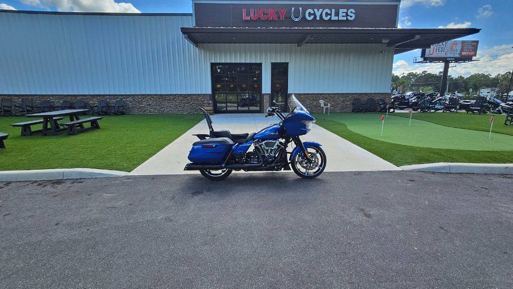 Road Glide®