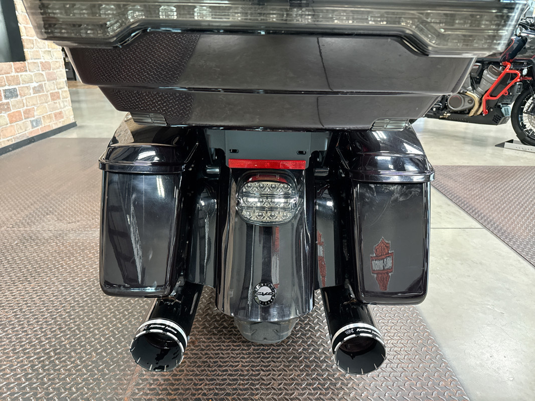 CVO® Road Glide®