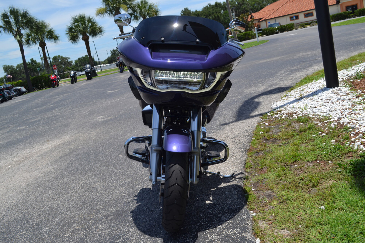 Road Glide®