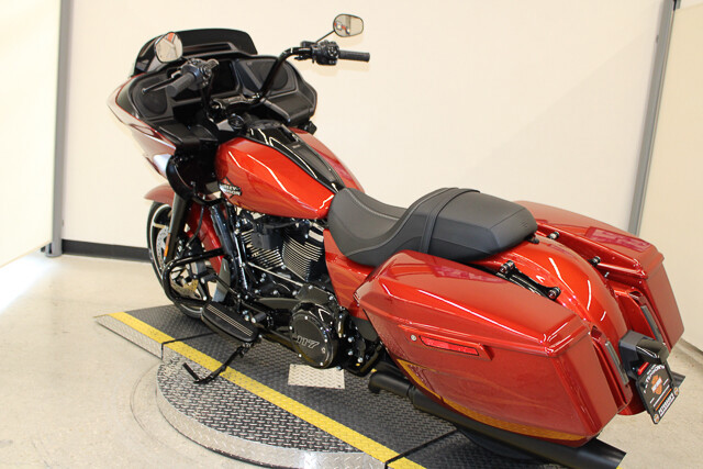 Road Glide®