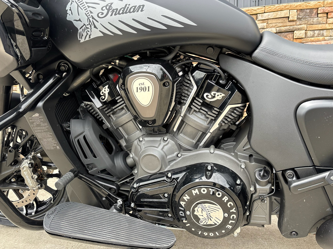 Challenger Dark Horse