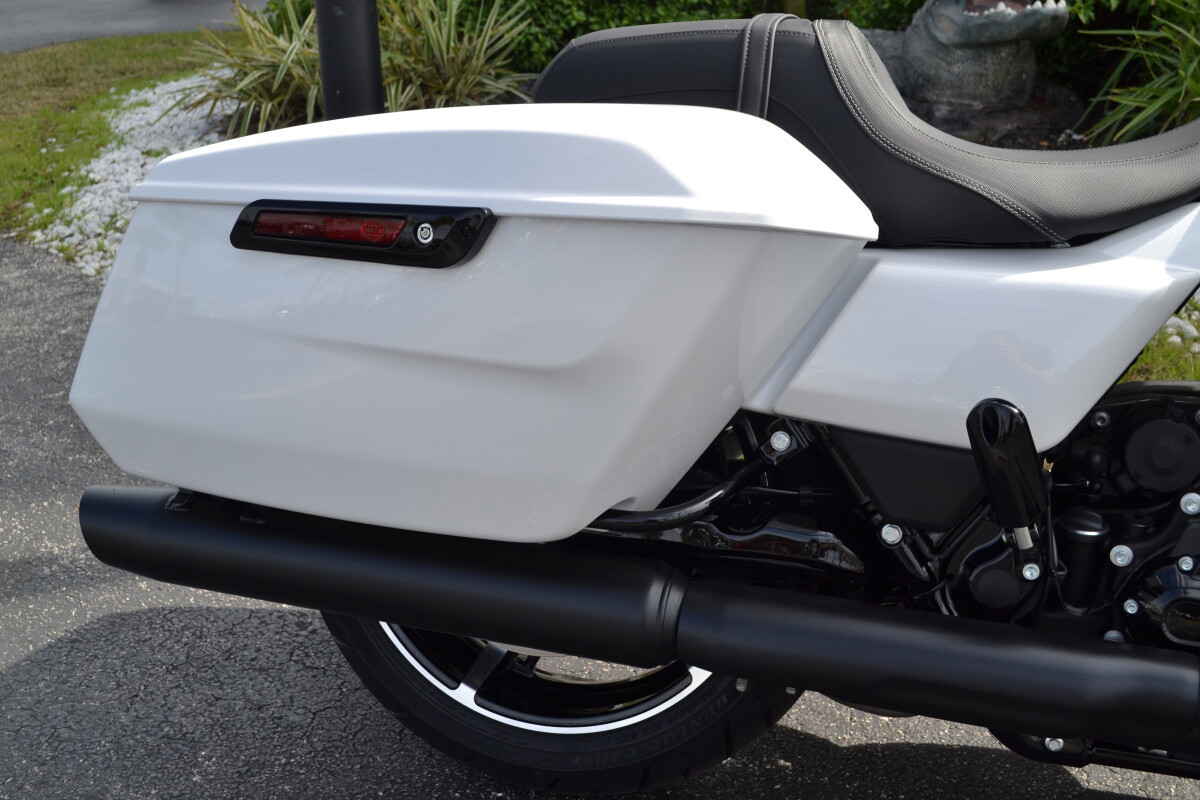 Street Glide®