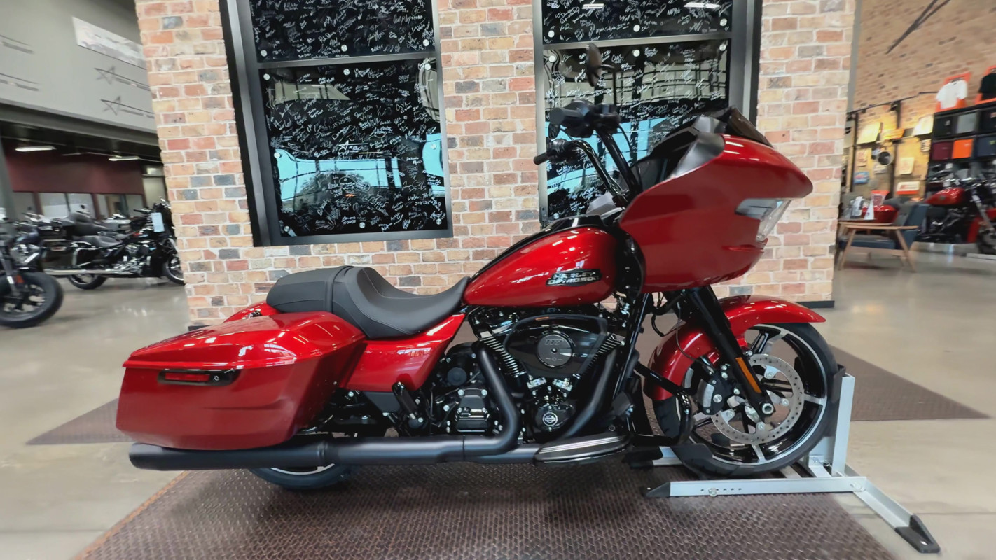Road Glide®