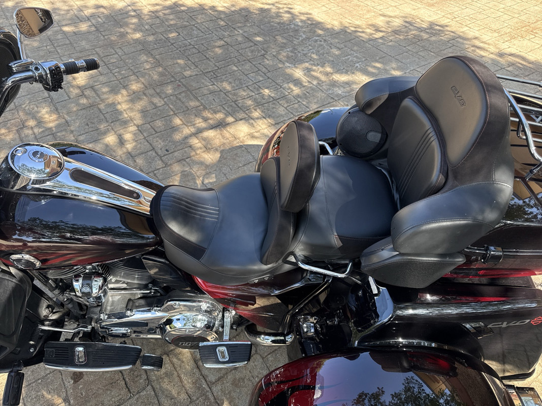CVO® Tri Glide®