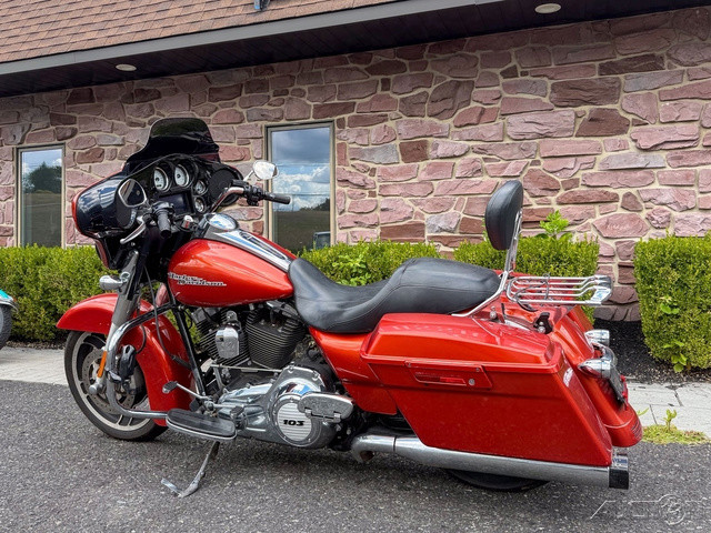 Street Glide®