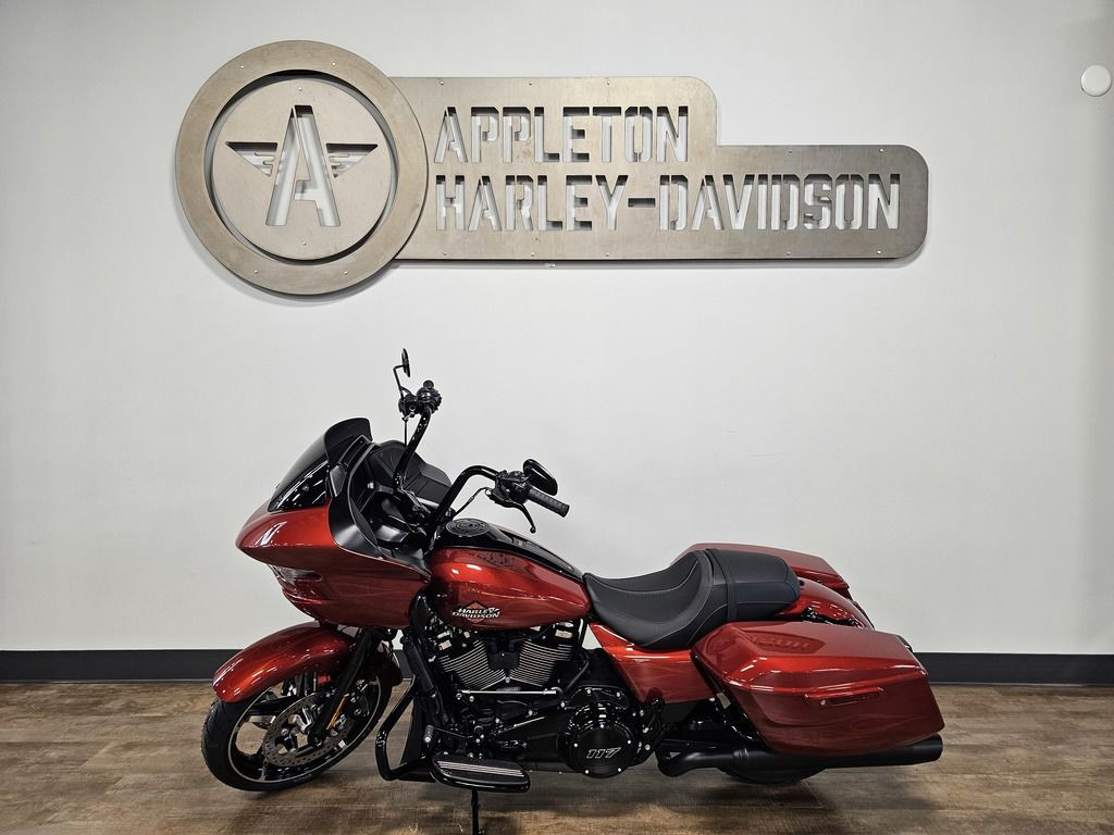 Road Glide®