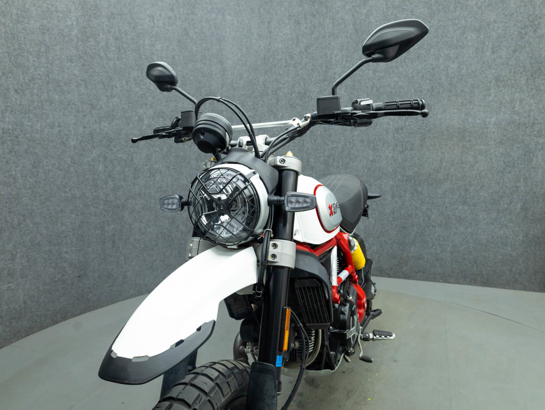 Scrambler Desert Sled
