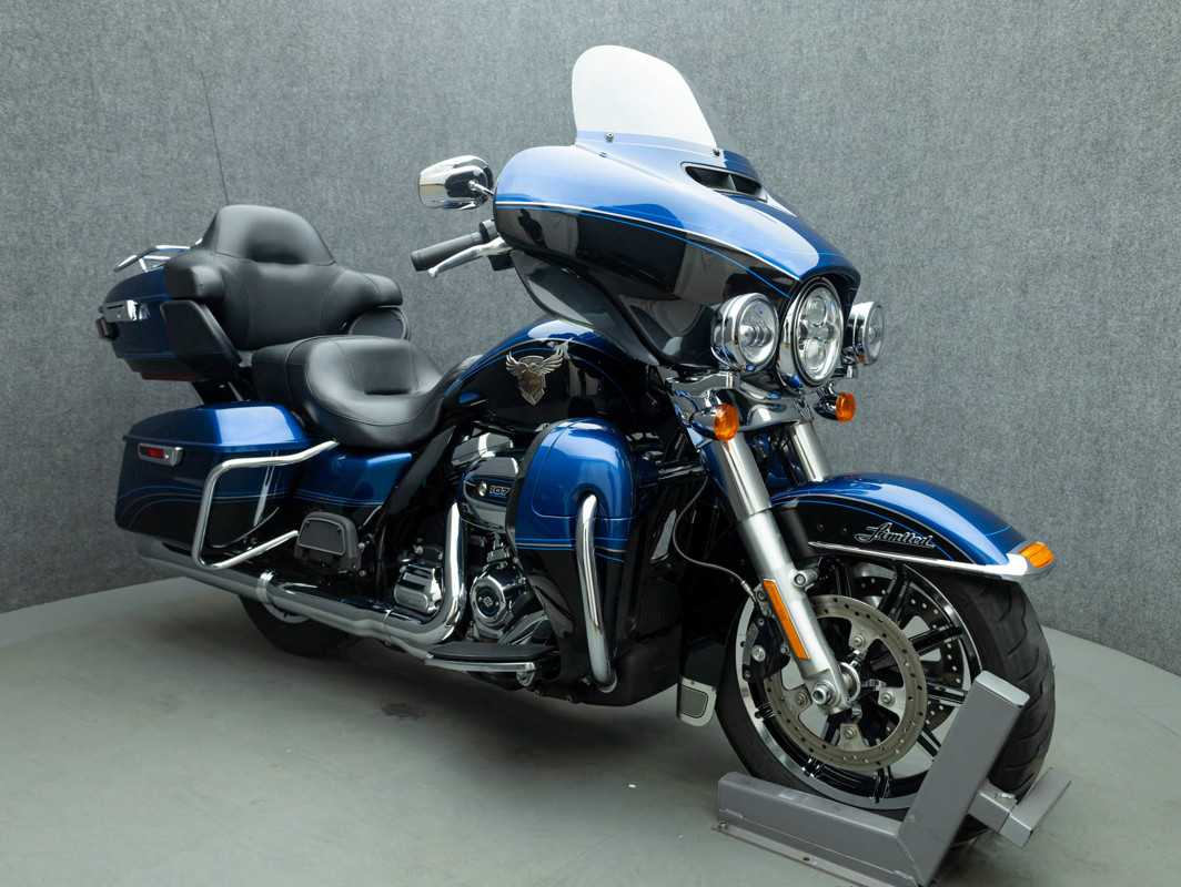 Electra Glide® Ultra® Limited 115th Anniversary