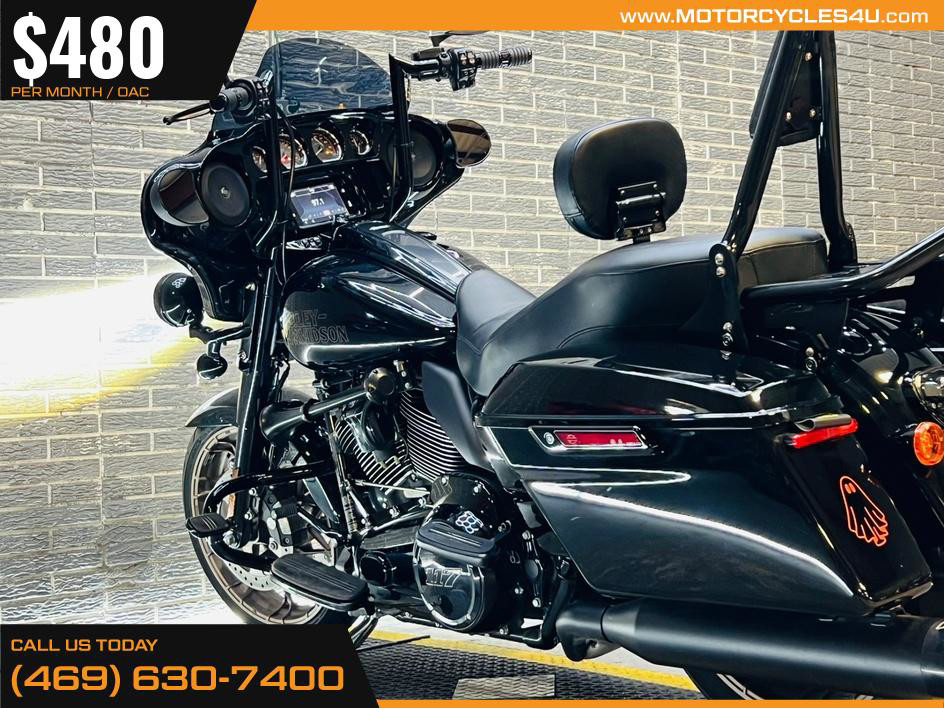 Street Glide® ST