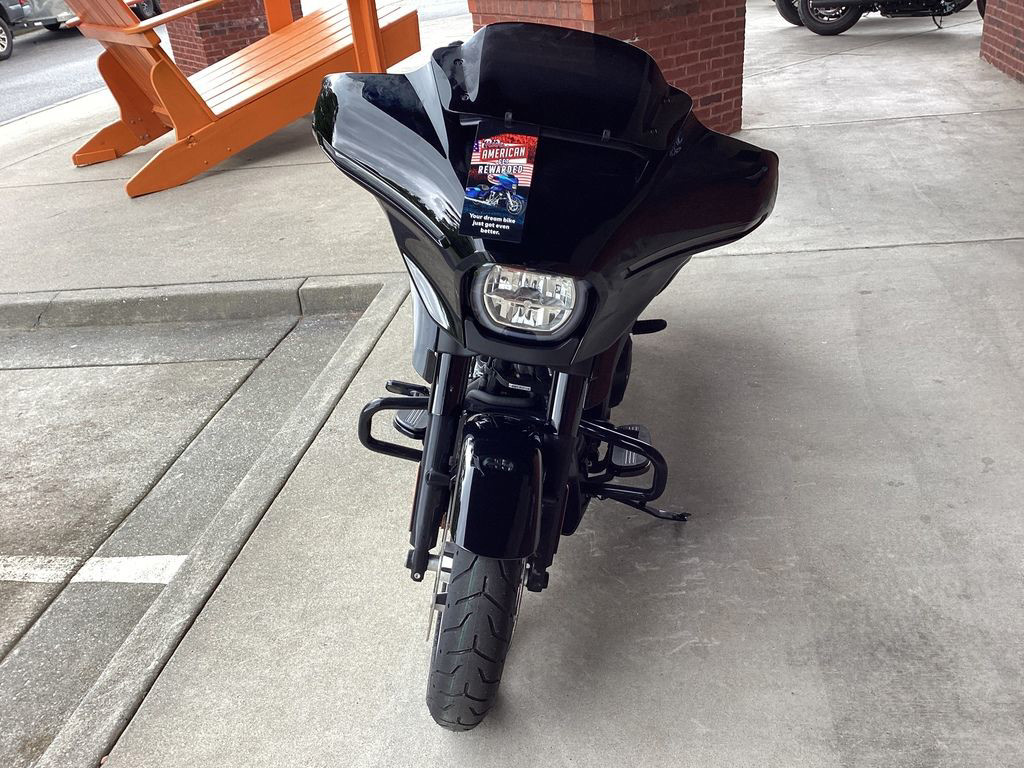 Street Glide®