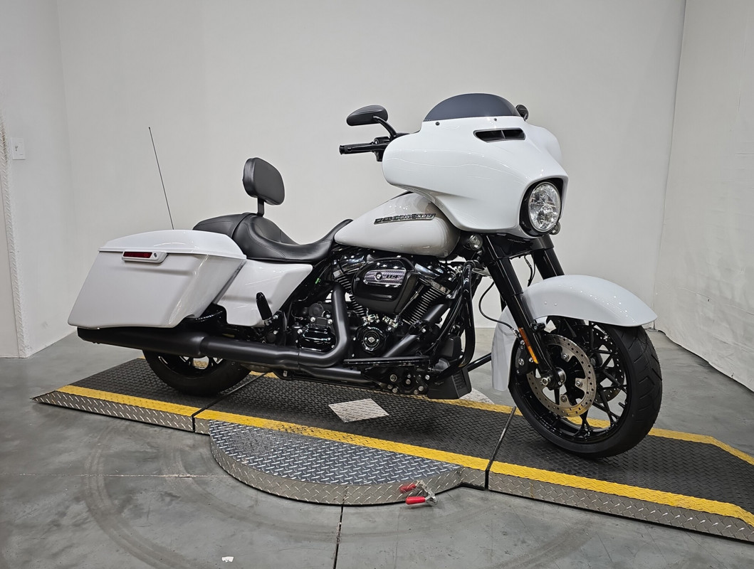 Street Glide® Special
