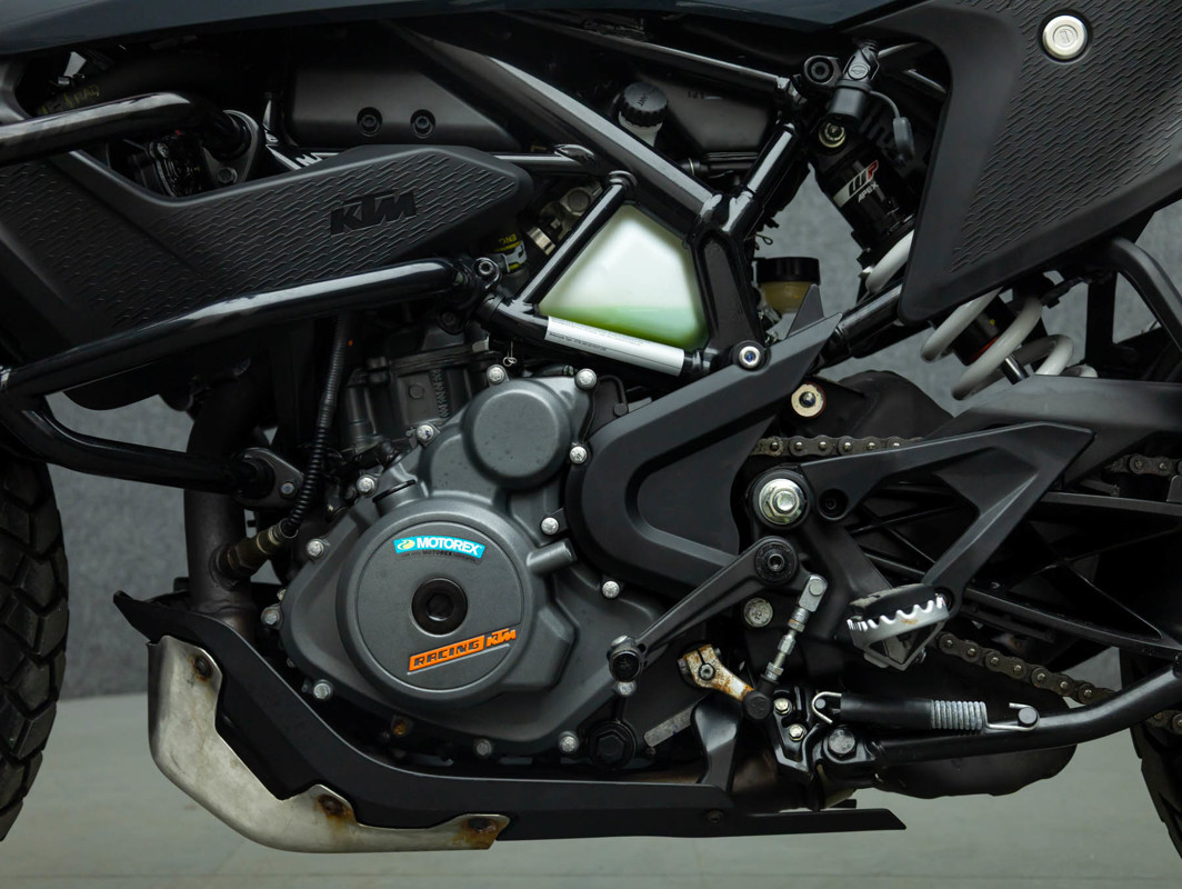 390 Adventure