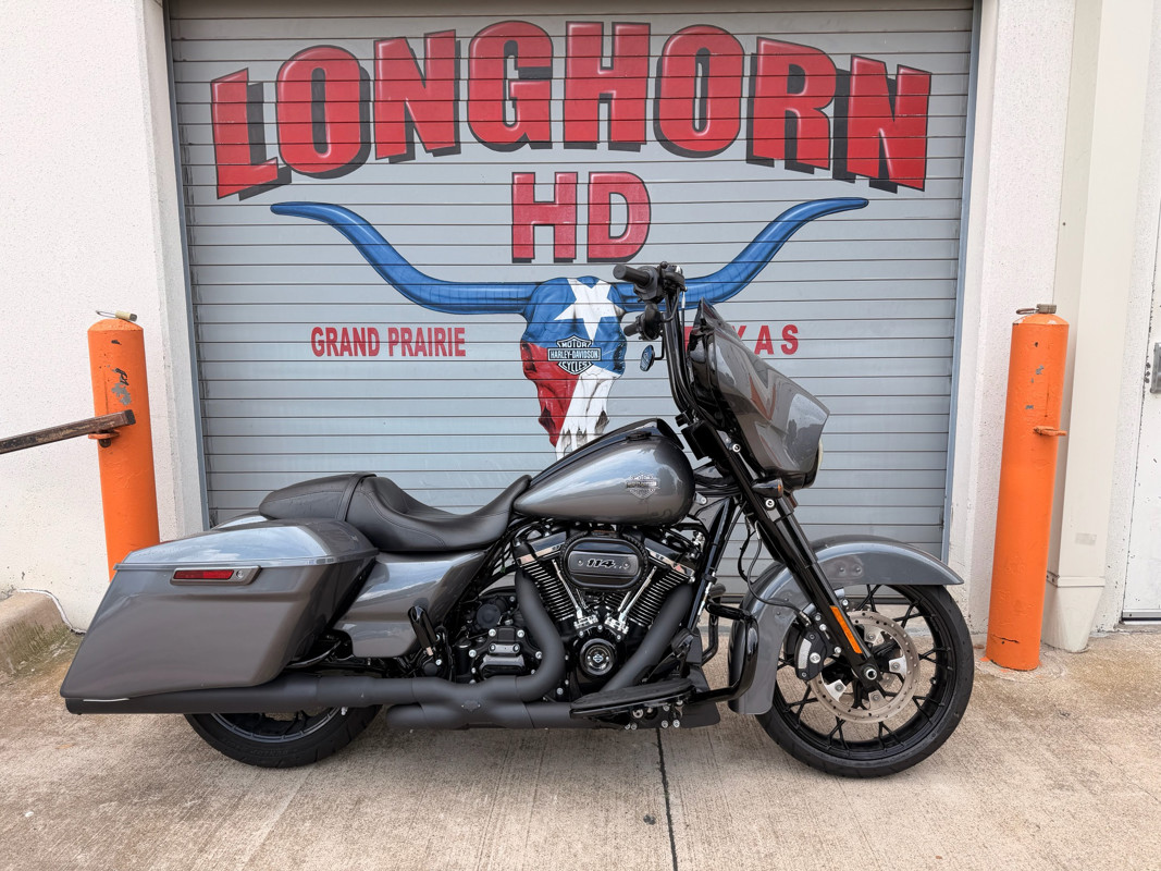 Street Glide® Special