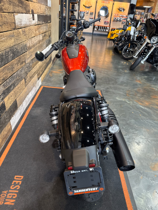 Nightster