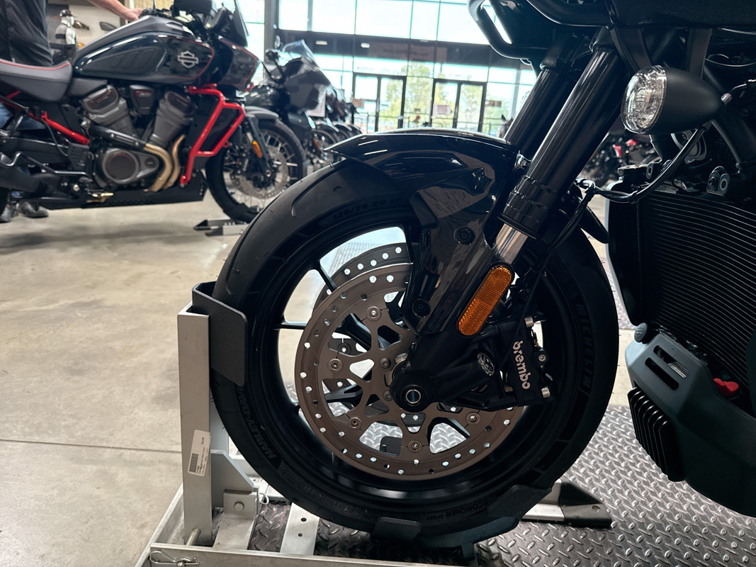 Pan America® 1250 ST
