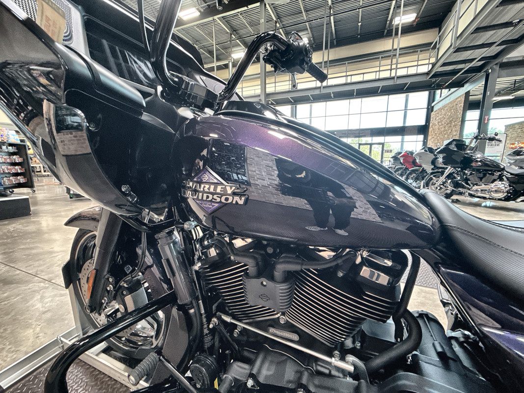 Road Glide®