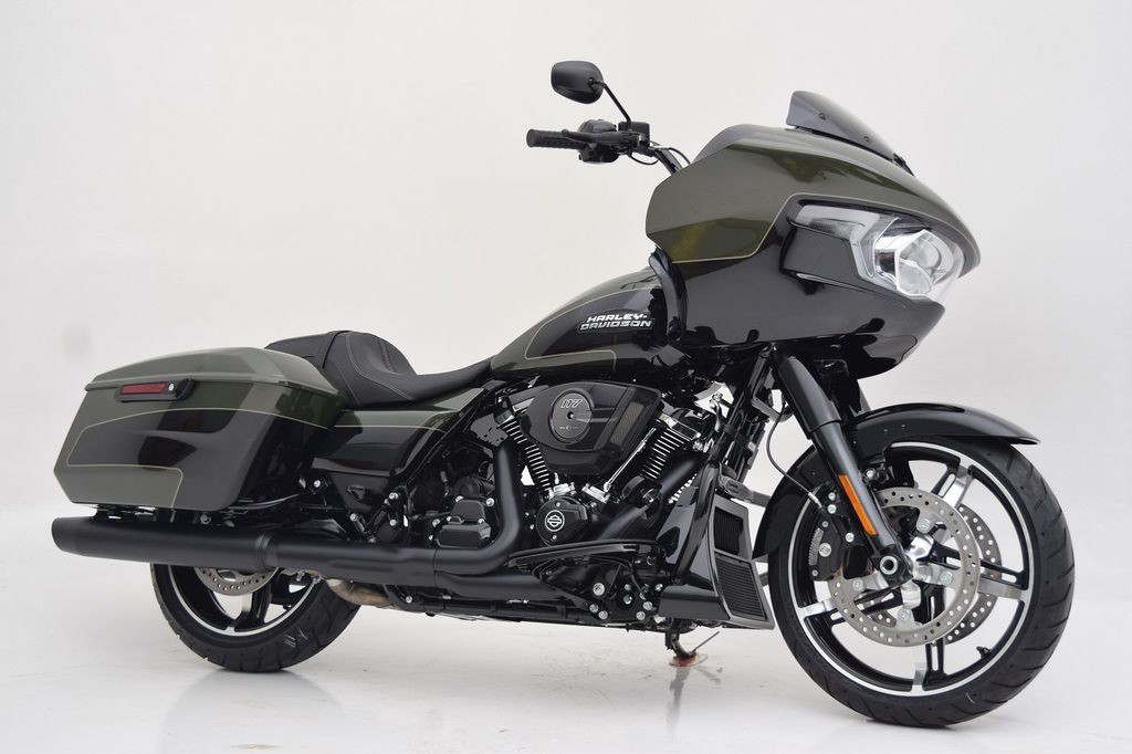 Road Glide®