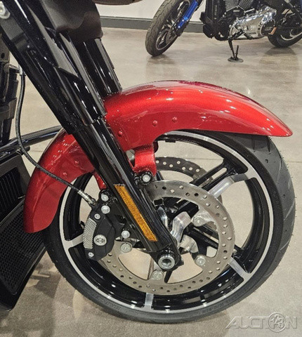 Street Glide®