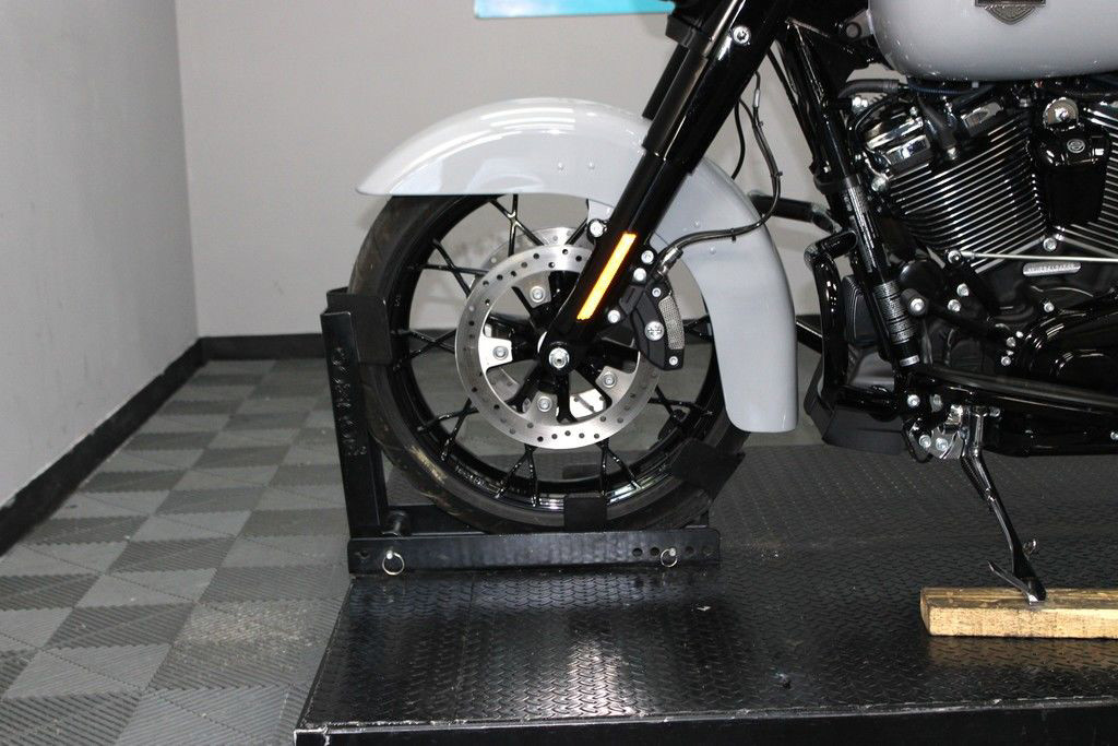 Road King® Special