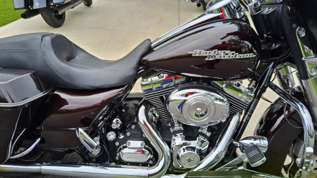Street Glide®