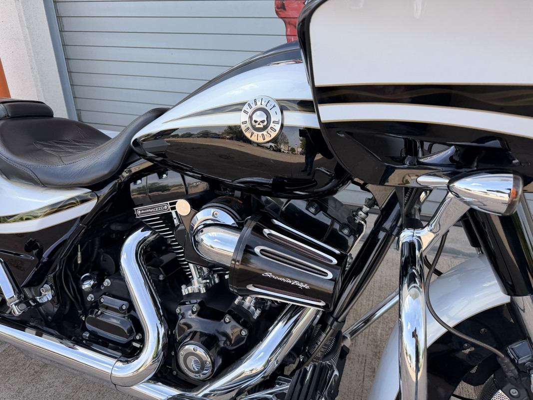 CVO® Road Glide® Custom