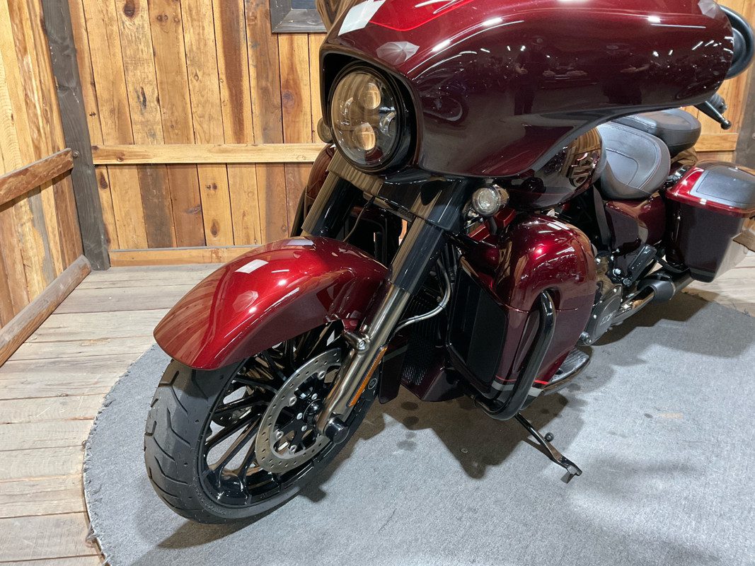 CVO® Street Glide®