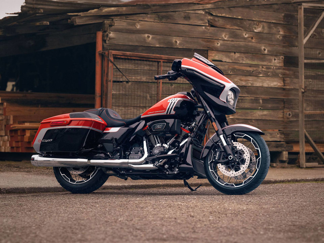 CVO® Street Glide®