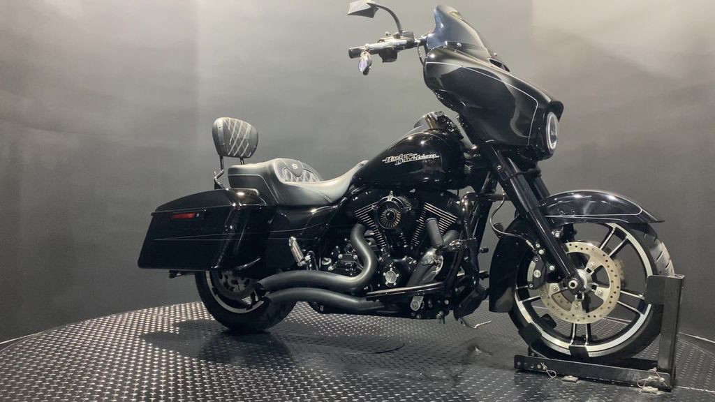 Street Glide® Special