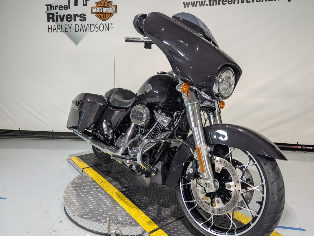 Street Glide® Special