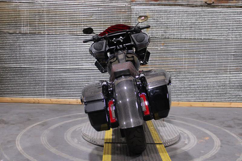 Road Glide®