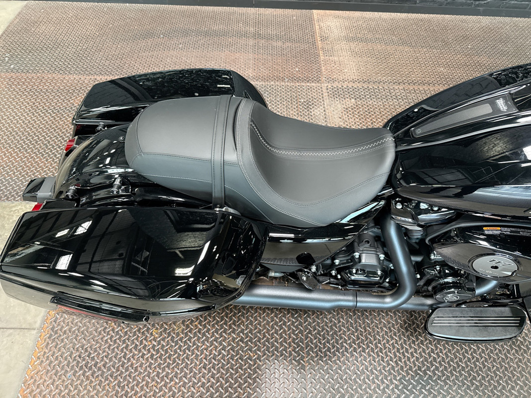 Road Glide®