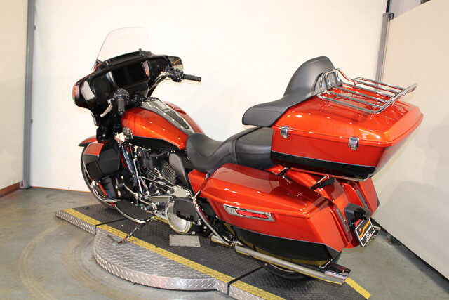 Street Glide® Ultra
