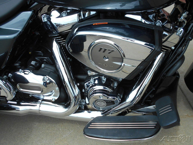 Road Glide® 3