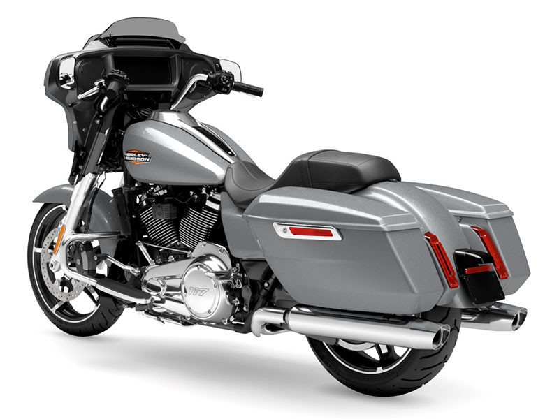 Street Glide®