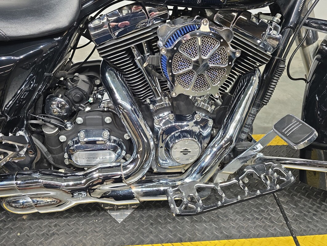 Street Glide®