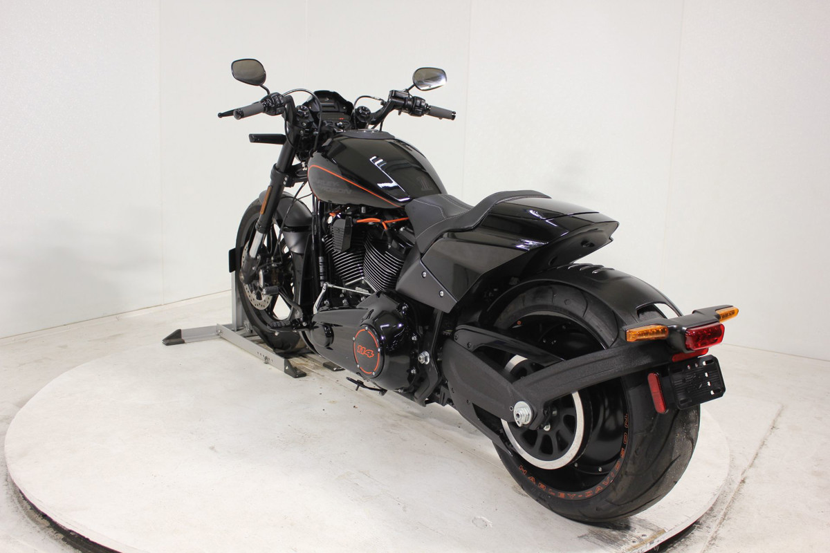 Softail® FXDR® 114