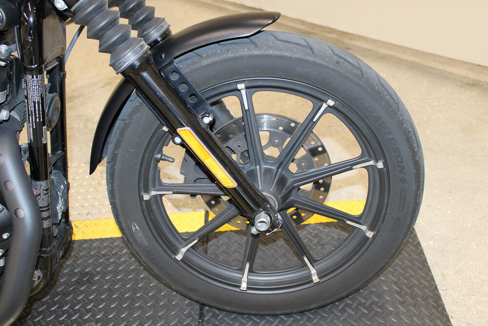 Iron 883®